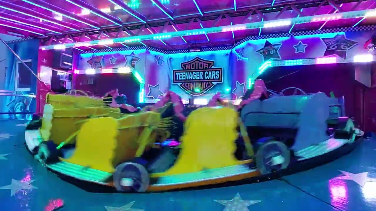 Teenager Cars (Leunens/Carnier) @ Carnavalsfoor Halle (BE) 2024 #halle #Carnavalsfoor