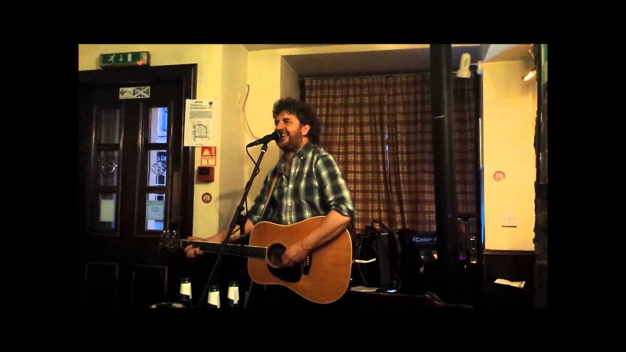Ian Prowse - Down In The Tube Station at Midnight