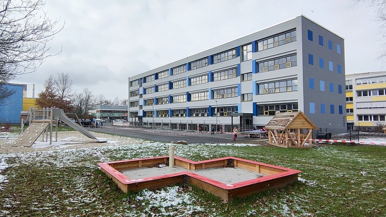 Wiederer&ouml;ffnung der Grundschule &bdquo;Am Wartberg&ldquo;