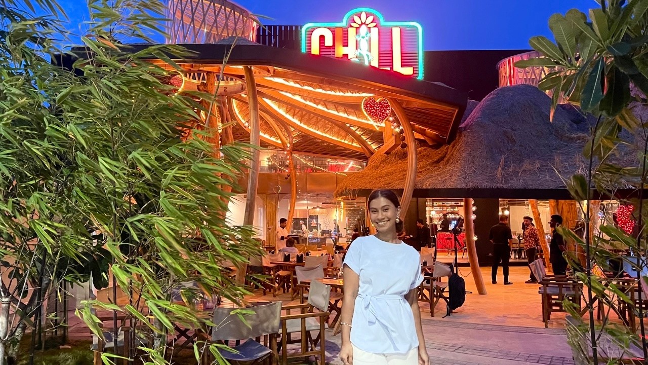 Chill Colombo Port City Srilankan Buffet, Colombo Court Hotel Dinner | CMB Vlog ශ්‍රීලංකා Kavithi