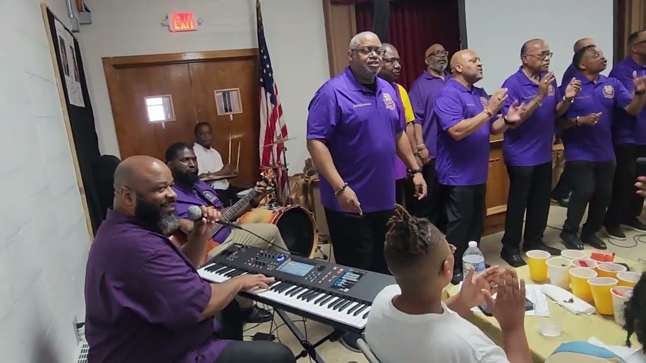 Gamma Pi Chorale @ Seniors Banquet 2024