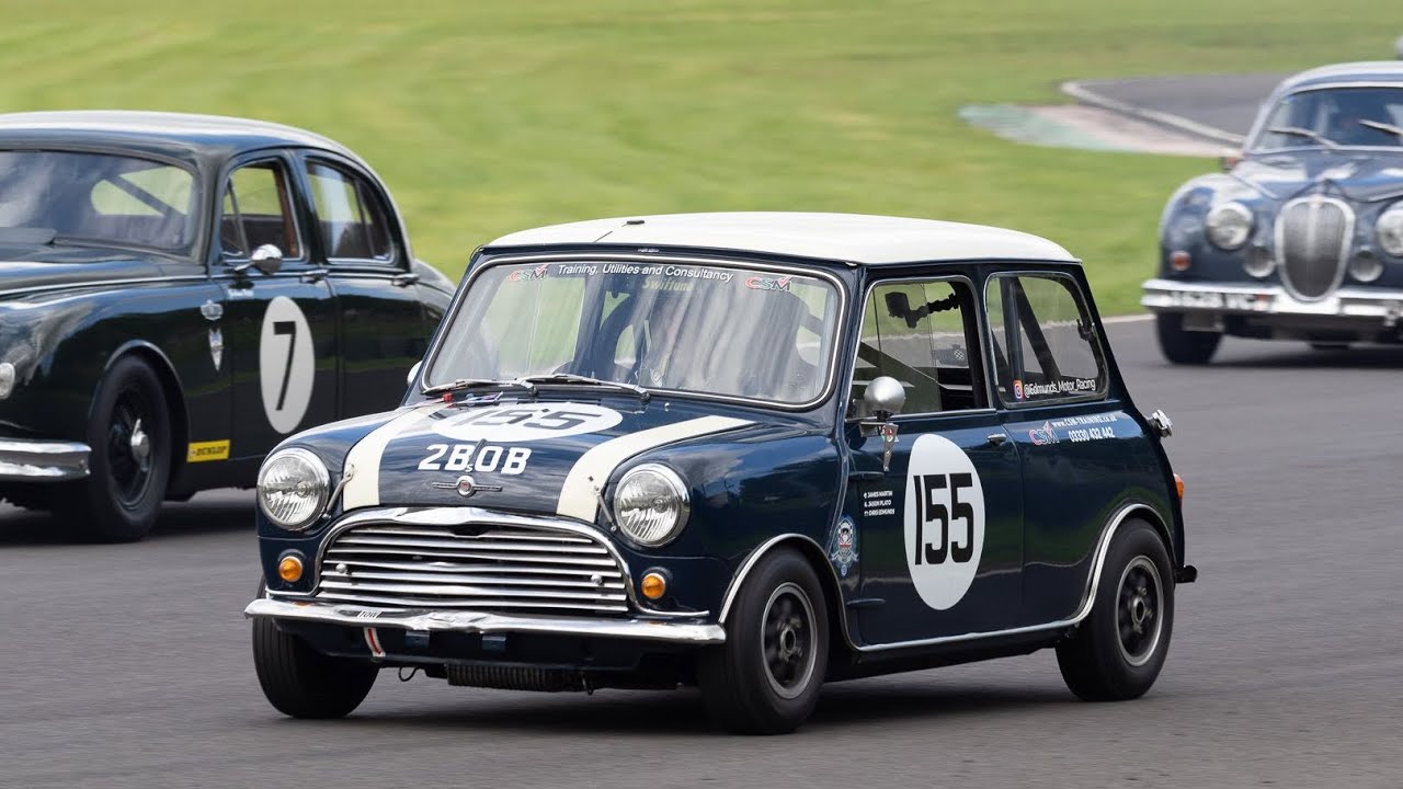 1964 MINI Races Through The Pack | FULL RACE 4K | Autumn Classic CASTLE COMBE