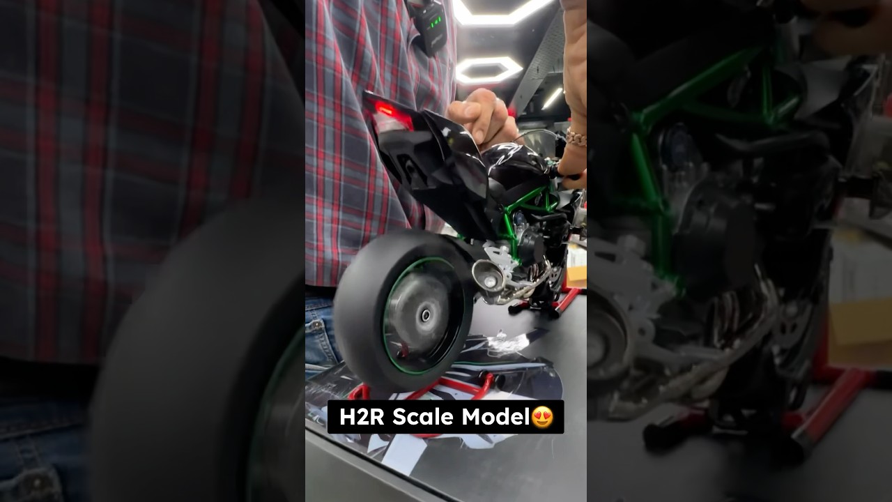 Kawasaki Ninja H2R Scale Model😍 | Karol Bagh Bike Market 