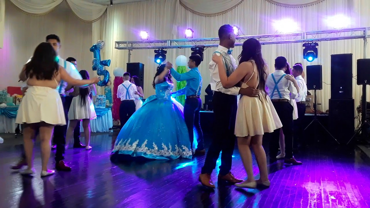 Vanessa's Tiempo De Vals