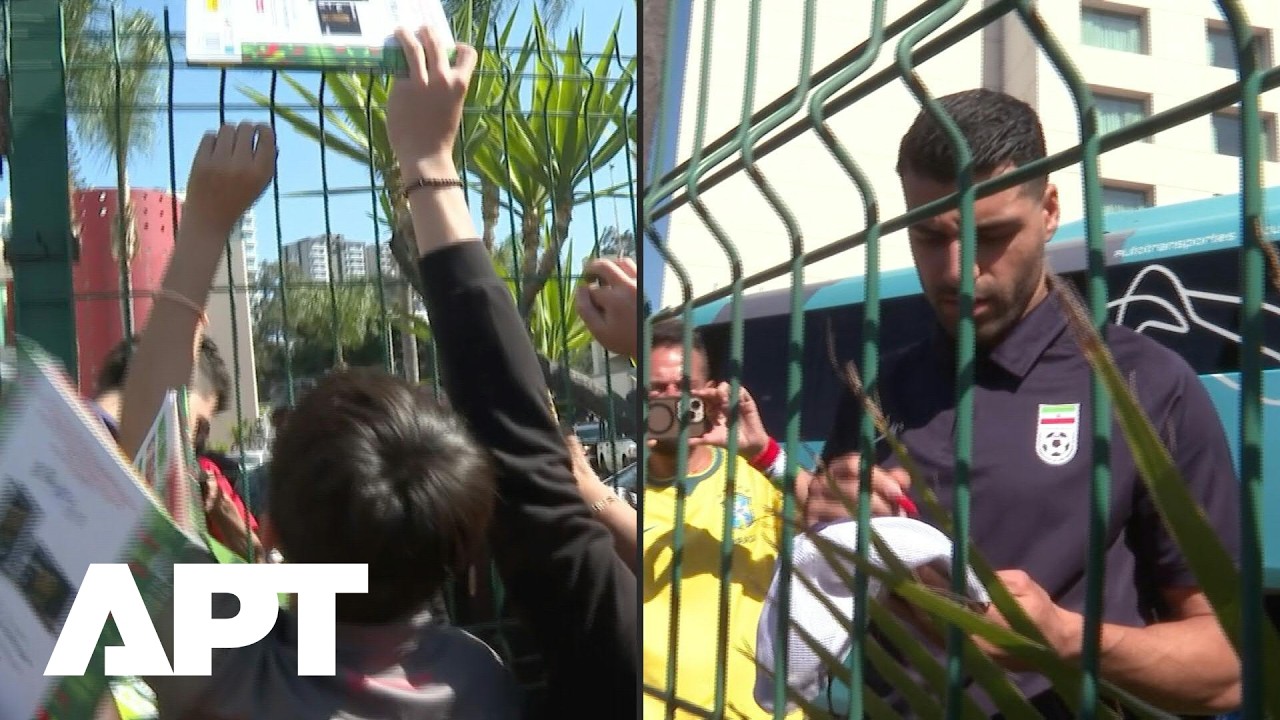 &laquo;Позор&raquo;: мексиканские болельщики поддерживают сборную Ирана и критикуют отношение США в преддвери...