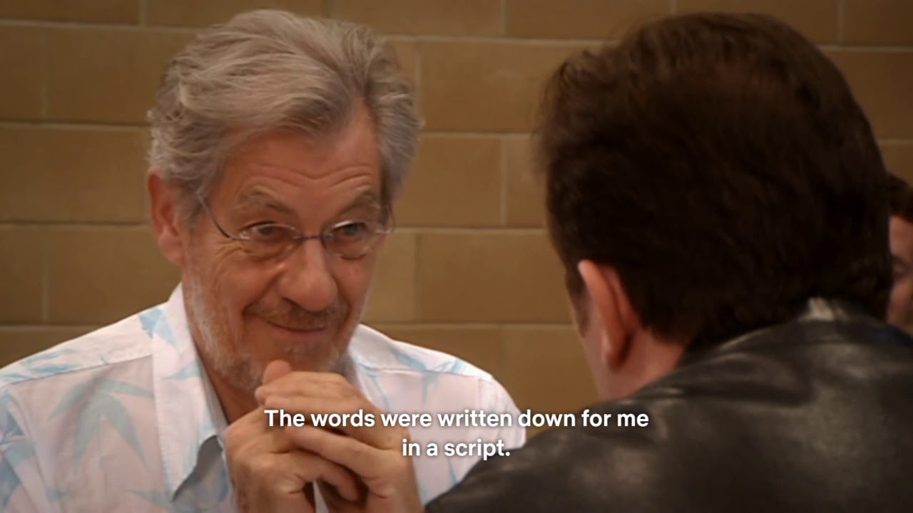 Sir Ian Mckellen explains how acting works - Extras - Ricky Gervais