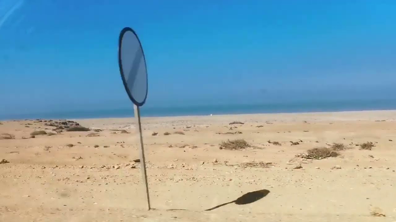 طريق الصحراء المغربية من العيون الى بوجدور