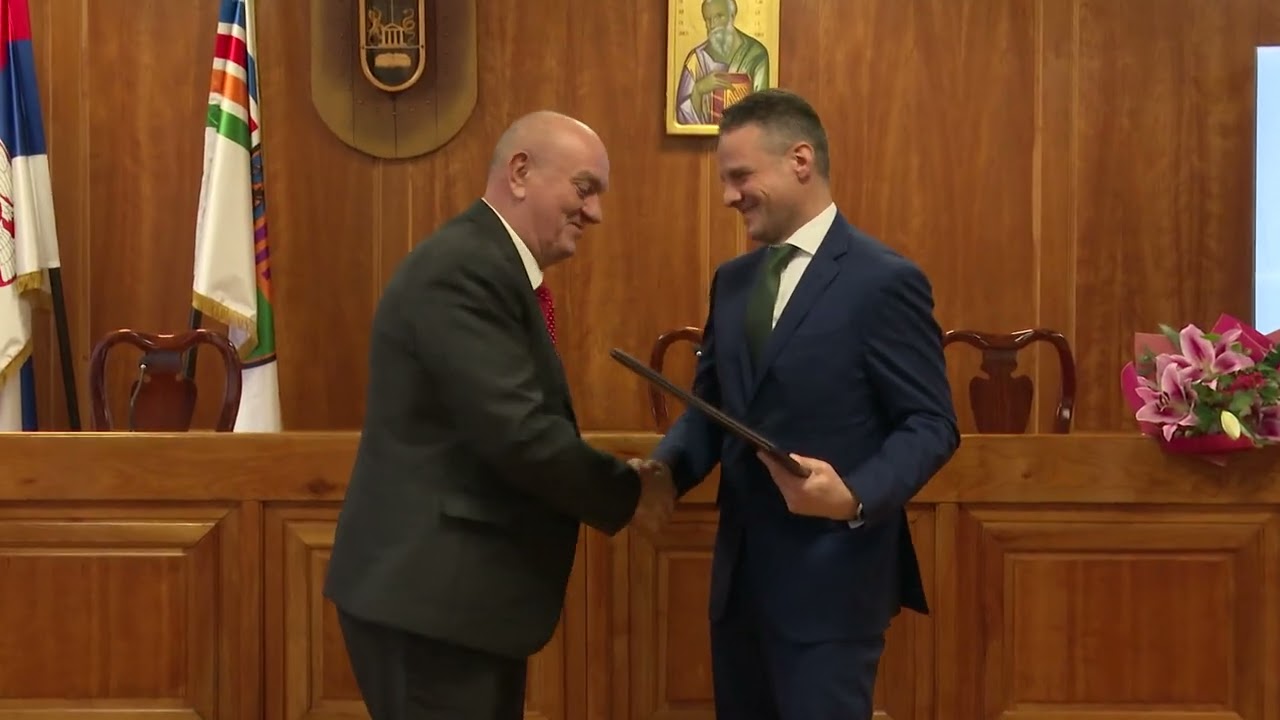 10 minuta: Svetosavska nagrada najznačajnije priznanje za izvanredne rezultate u obrazovanju