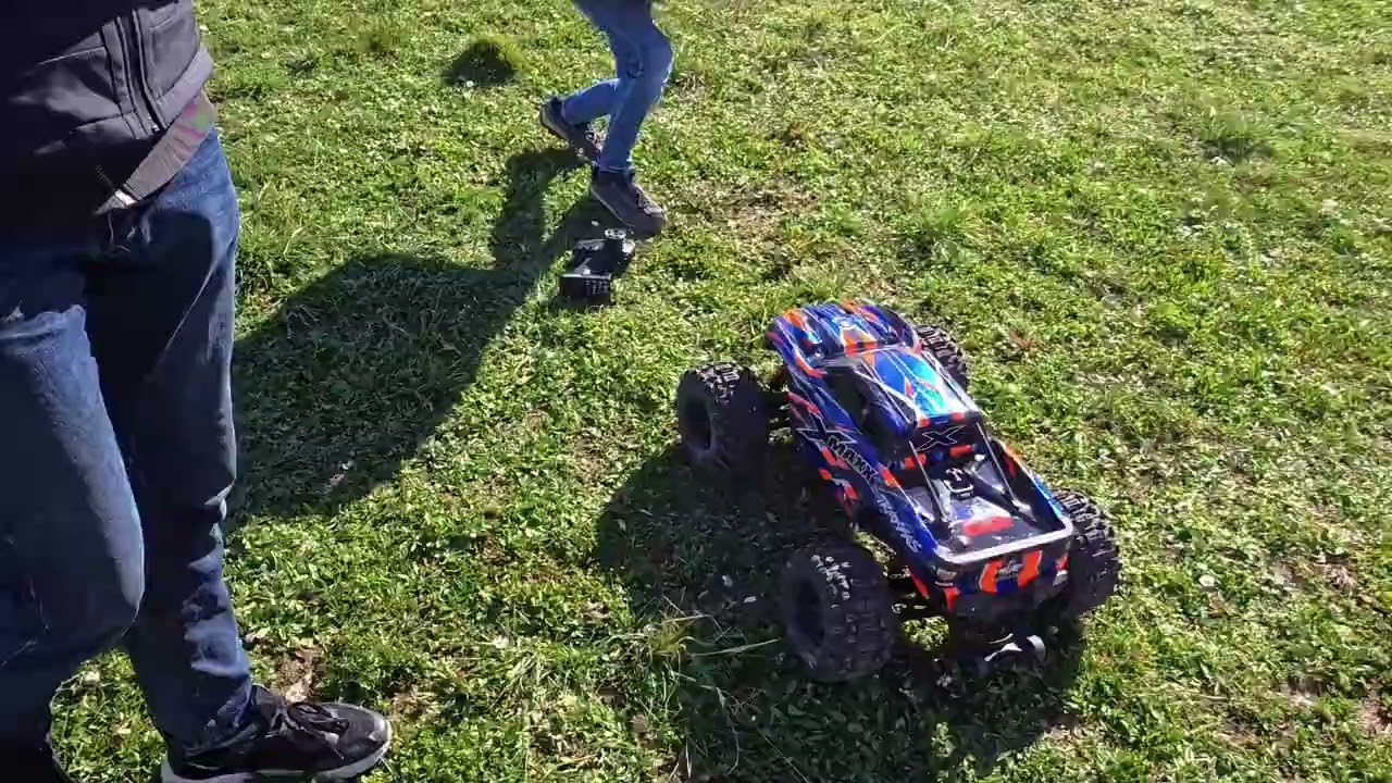 encore une option gpm pourrit !!   les axe vissé 12-9 pour x-maxx  - solide que le fer blanc traxxas