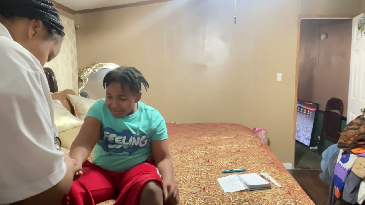 Pediatrics Head to Toe on a schooled age child