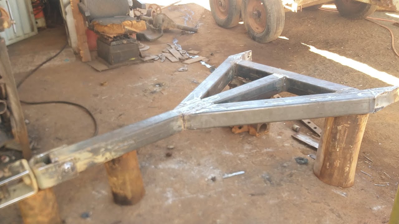 Cabeçalho super reforçado para carreta basculante.  Ficou monstro