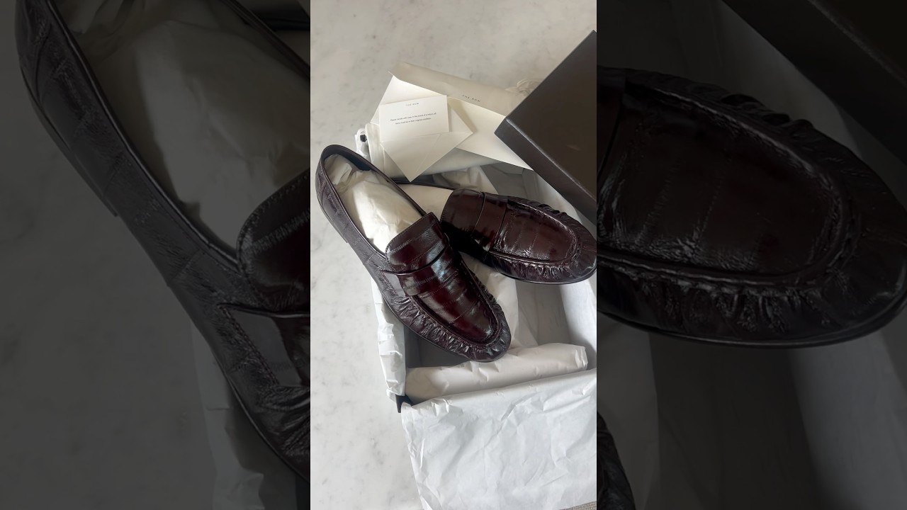 16. Unbox my new The Row Soft Leather Loafers with me 📦🤎