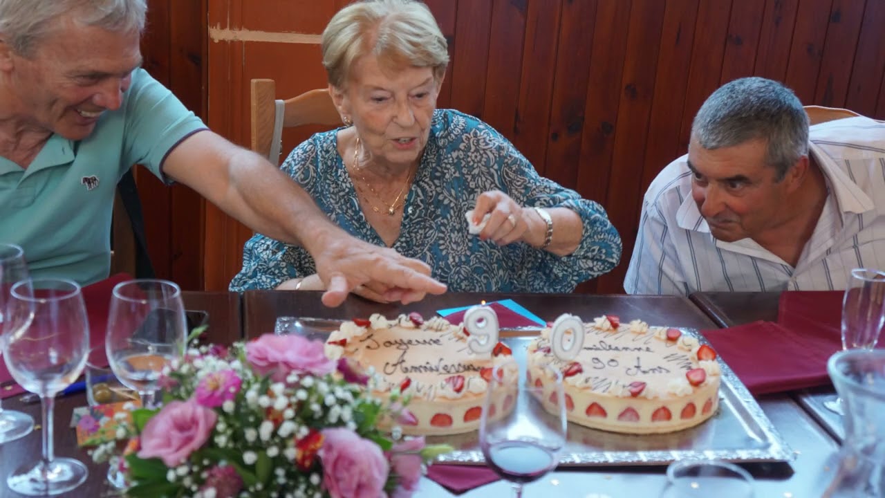 Bon anniversaire MIMY........90 ans