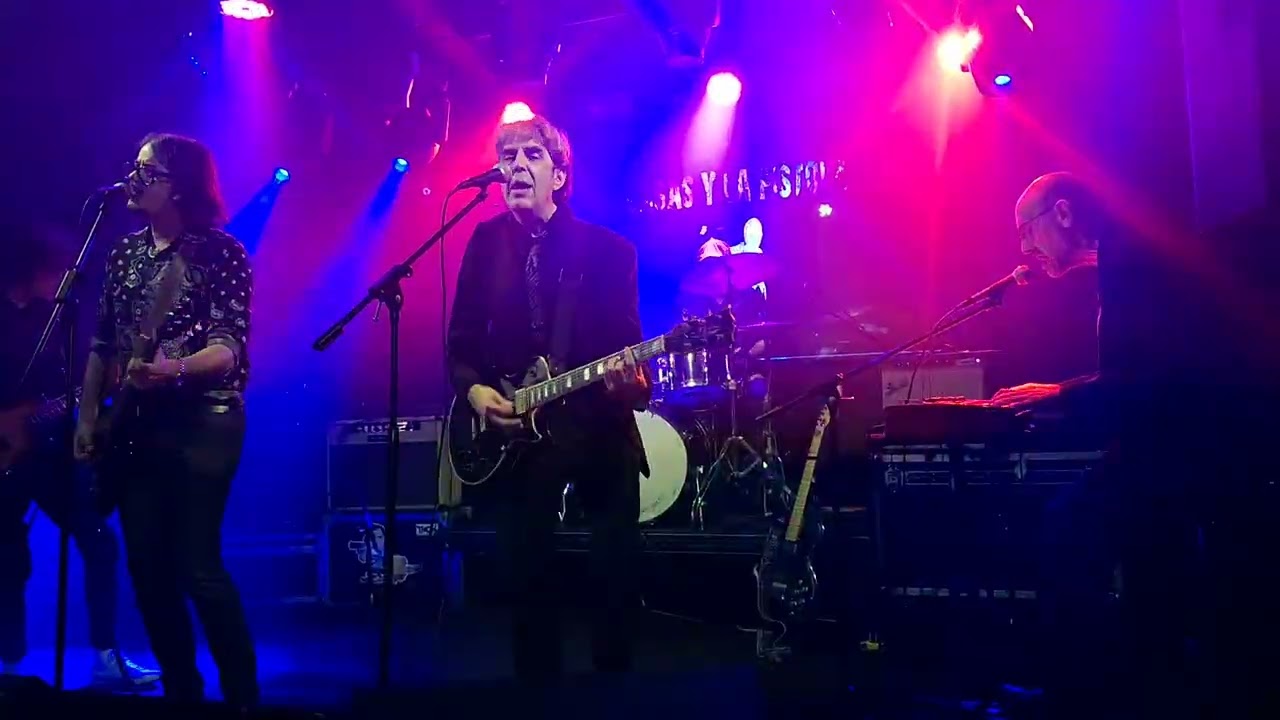 Casas y La Pistola. Baile del optalidón.