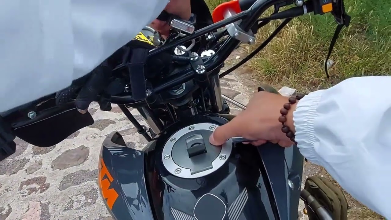 Sirve la Gasolina de auto en un Zippo?