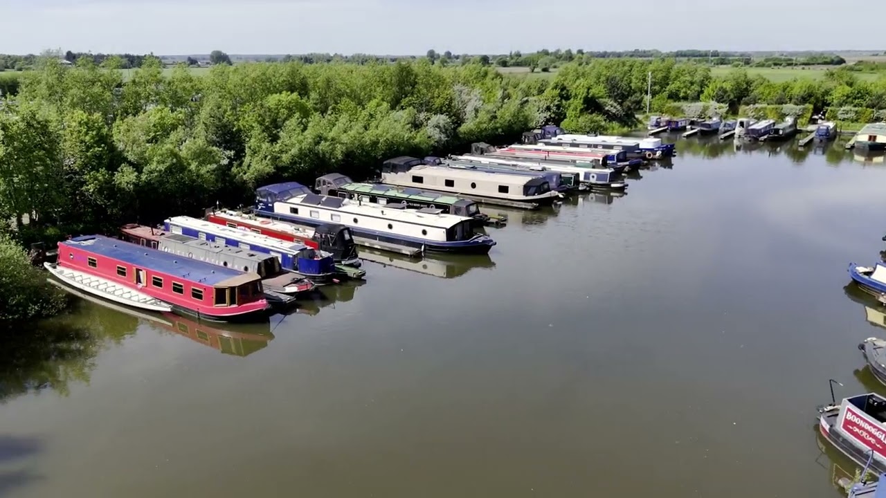 Scarisbrick Marina - Canal Boats