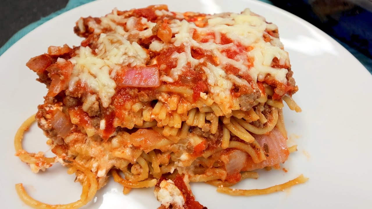 SKINNY Million Dollar Baked Spaghetti 🍝 Weight Watchers / EASY Lightened up WW Comfort Food!!😋❤️