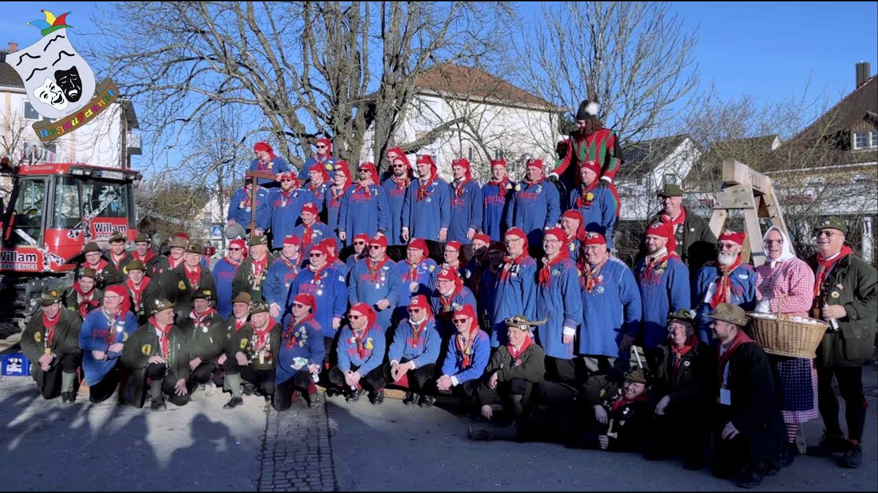 Narrenbaumstellen durch die Zunftgesellen der Poppele Zunft Singen 27.1.2024 Narrentage Gottmadingen