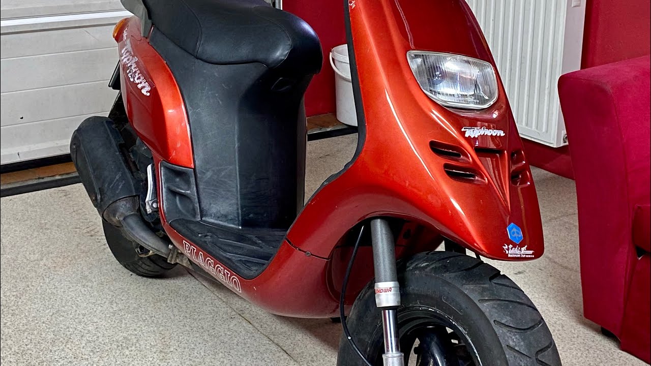 1997 Piaggio Typhoon 125 2T + exhaust sound and acceleration