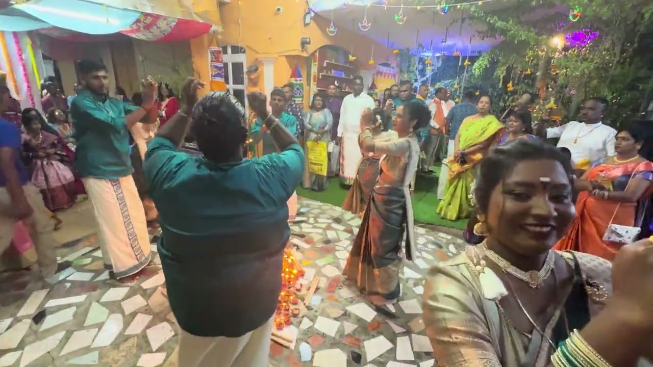 La Source Quatre-Bornes Tamizhe Issey Kourtam (LSQBTIK) at Vellian family - Govinden 2025 Week 3