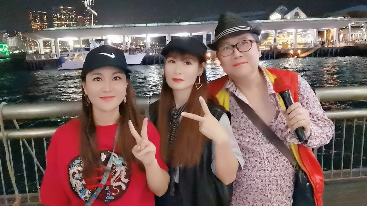 “GiGi小百合中环10号码头”正在直播中！