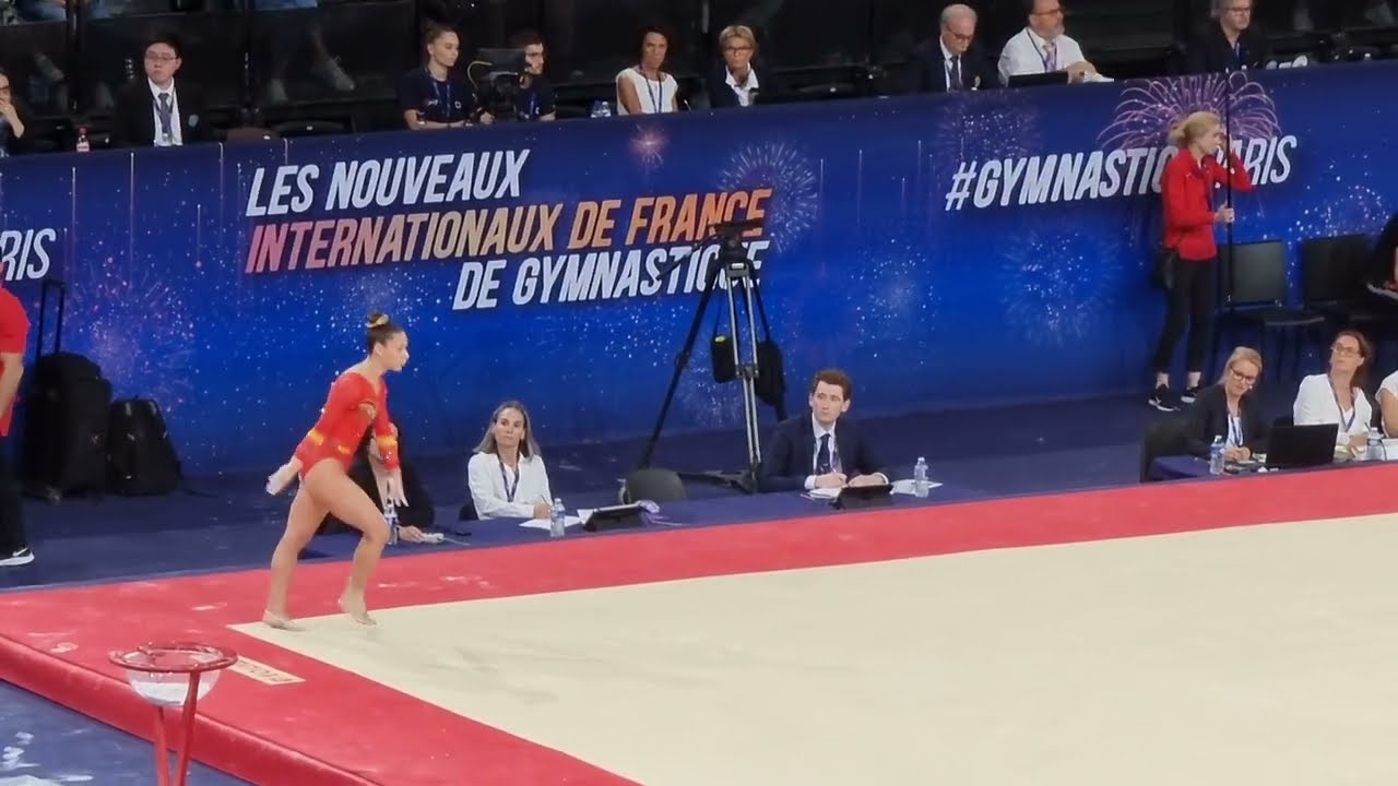 Lorena Medina - Floor - Qualifications - Paris World Cup 2022