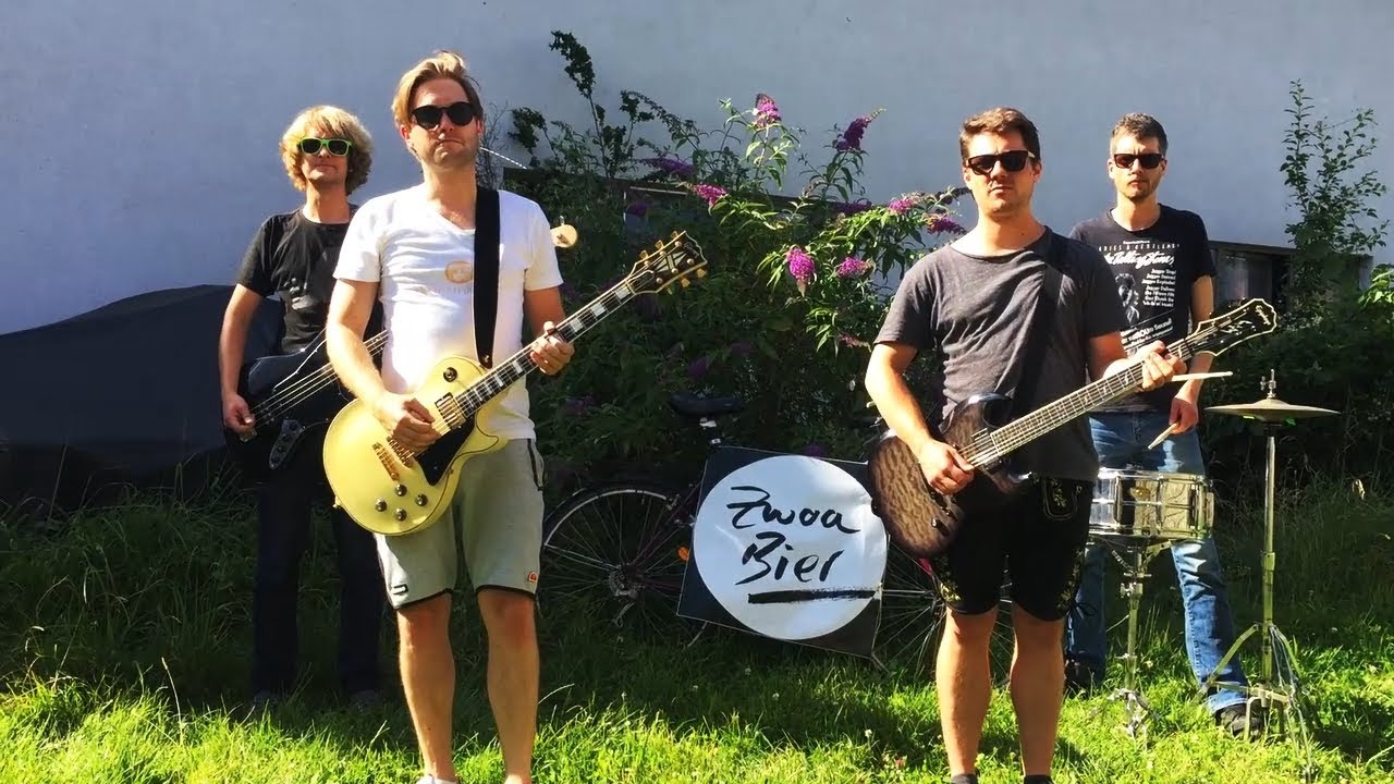Zwoa Bier - Mim Radl in die Berg nei (Bandraumsession)
