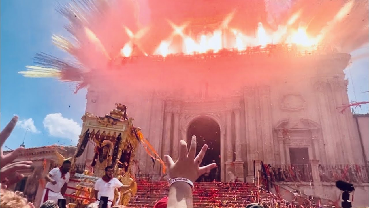 SPETTACOLARE SCIUTA DI SAN SEBASTIANO MARTIRE PROTETTORE DI PALAZZOLO ACREIDE 10-08-24
