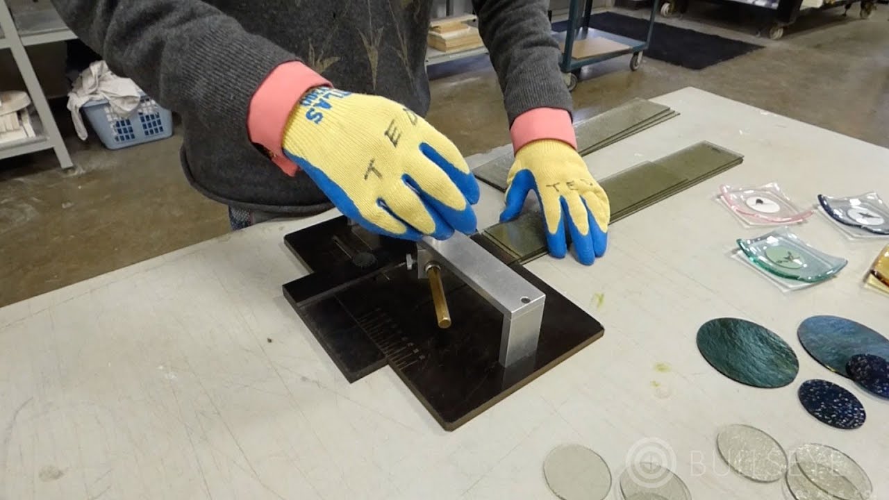 Tool Demo: Bohle Silberschnitt Repetitive Small Circle Cutter