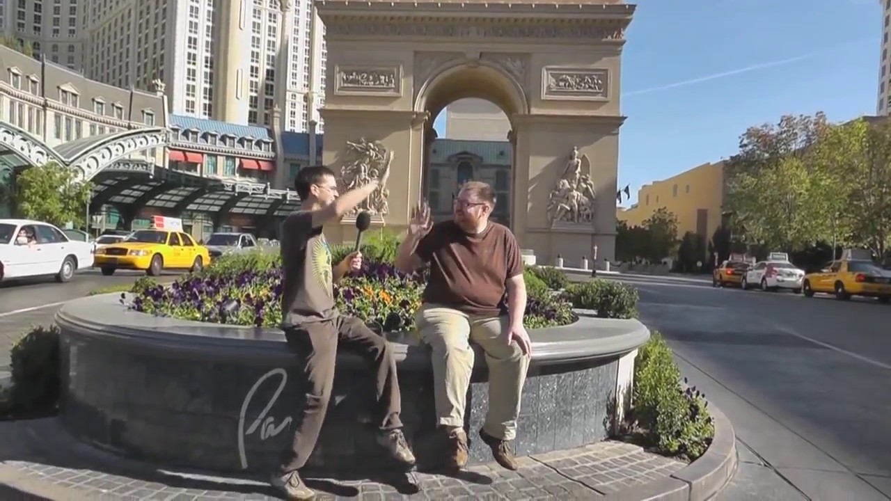 Lewis Brindley being cool and collected with strangers