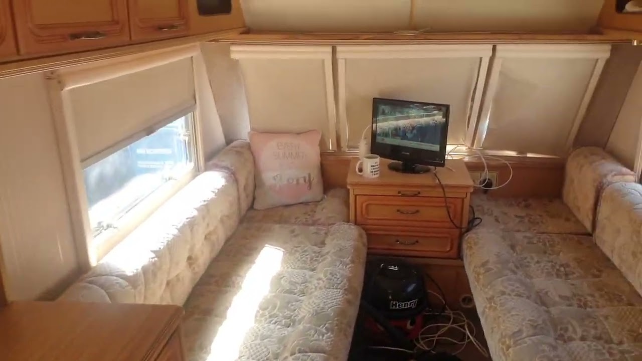 I BOUGHT AN ABI JUBILEE HERALD FOR £500 BARGAIN! QUICK TOUR...