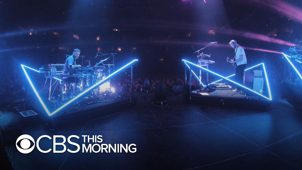 Saturday Sessions: Bon Iver performs 
