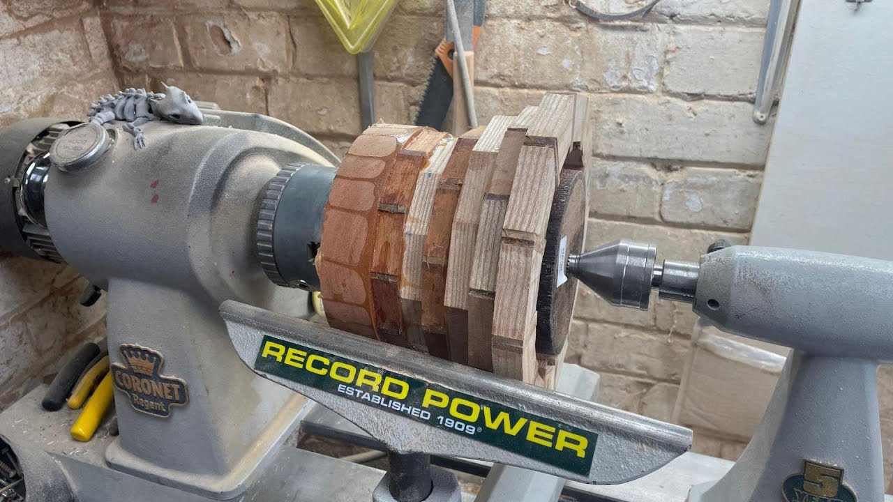 Woodturning Project - Crafting a Stunning Segmented Vase