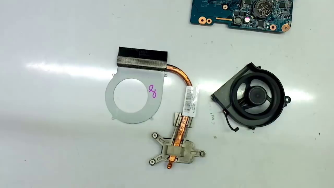 How to Clean the Cooling System on Compaq Presario CQ42 Laptop