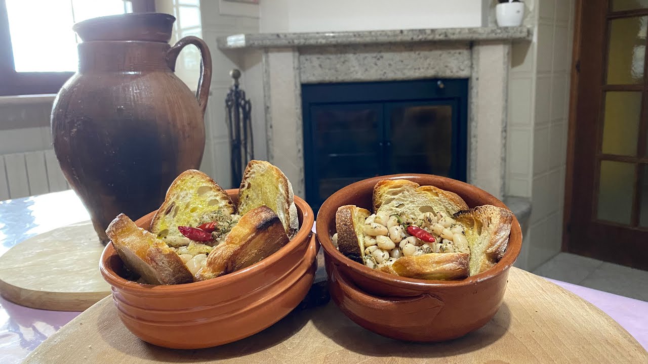 Fagioli cotti nella pignatta - Pignatto - Pignatta - Fagioli cotti nella giara di creta
