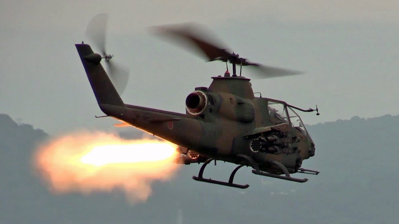【誘導用ワイヤー断線により終末誘導不能】陸上自衛隊 AH-1S コブラ 対戦車ミサイル TOW（トウ）実弾射撃失敗｜Japan's AH-1S Cobra TOW Live Fire Failure