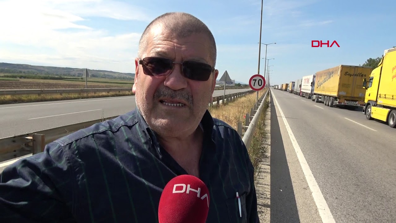 Kapıkule'de 10 kilometre TIR kuyruğu