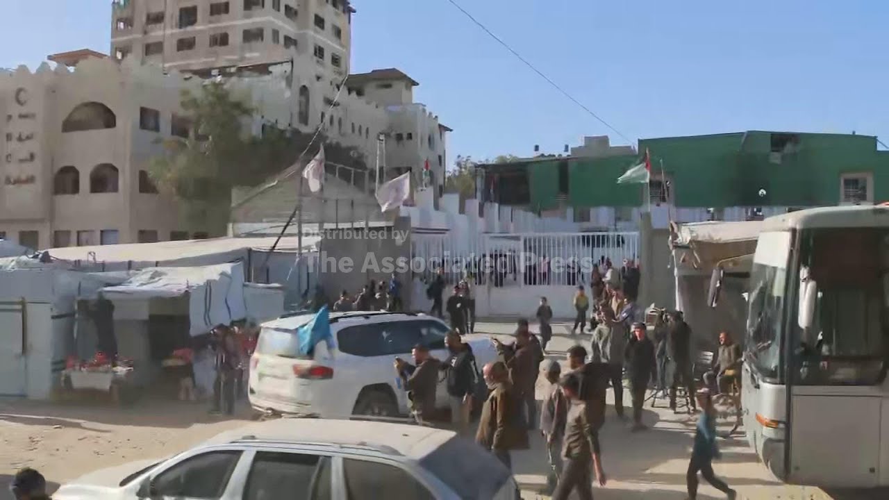 Palestinian patients leave Red Crescent headquarters in Khan Younis for Rafah crossing