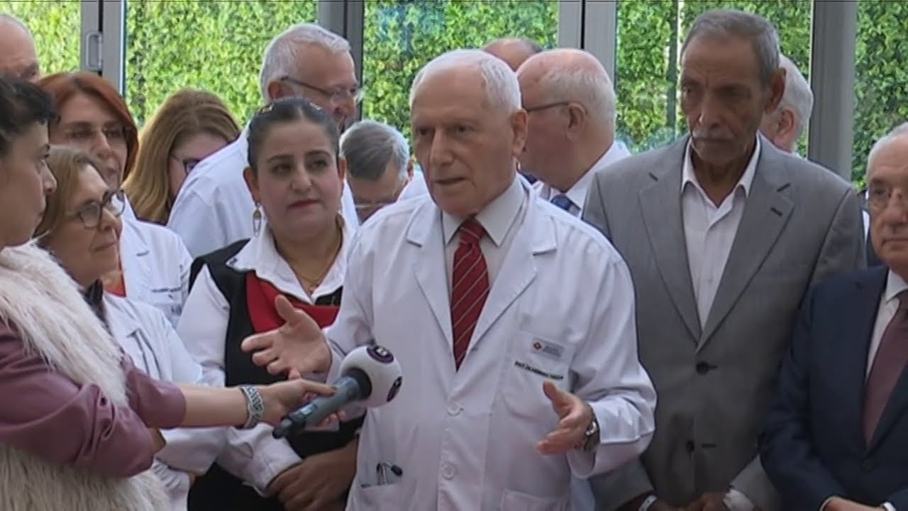 Özel Köşe - Türkiye'de Organ Nakli 49 Yaşında. Hastalar Nakil Yıldönümünü Prof. Haberal ile Kutladı