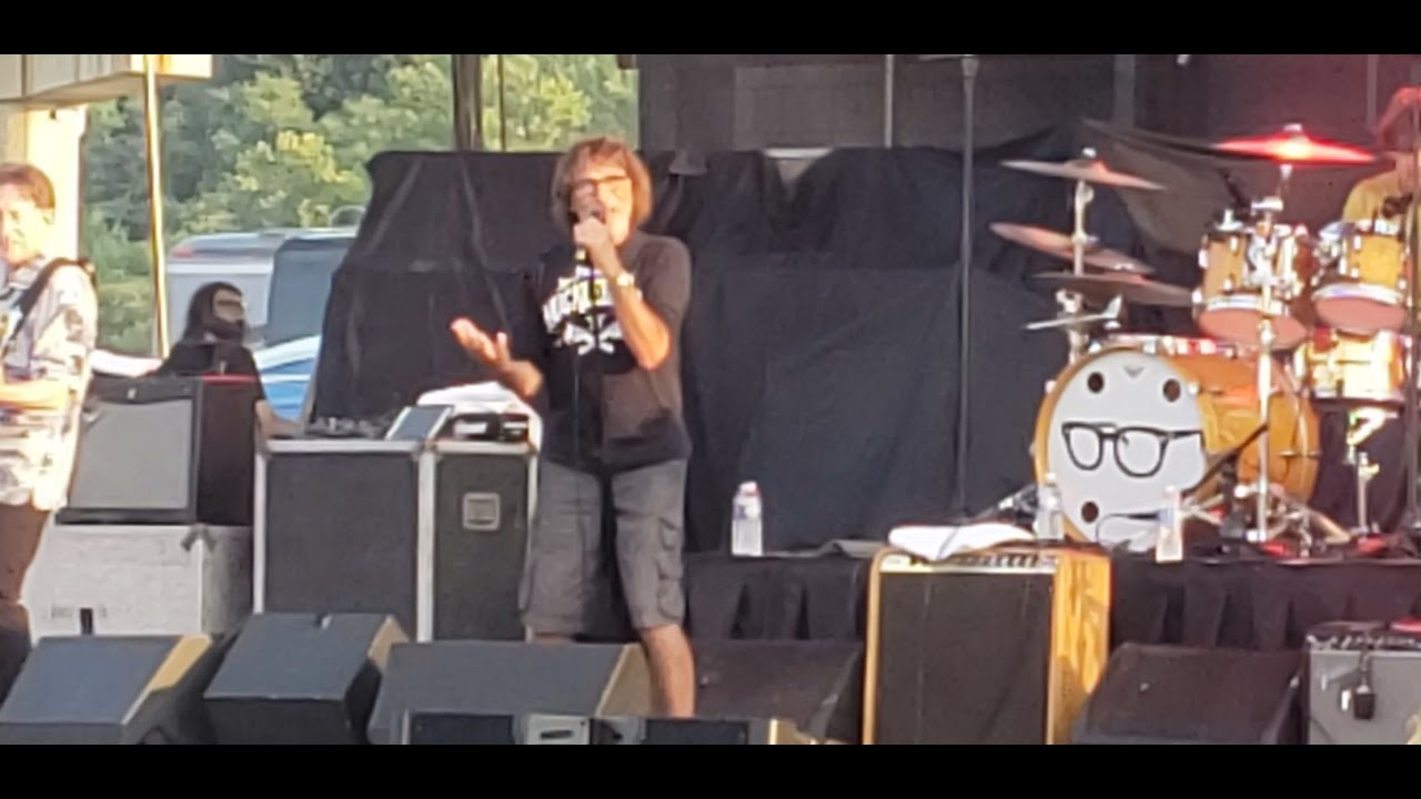 Donnie Iris 