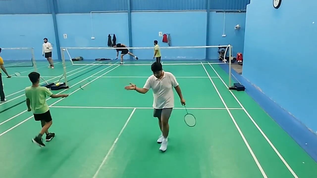 My Doubles Partner Is a 9-Year-Old Champion 😮🏸 | Full Match