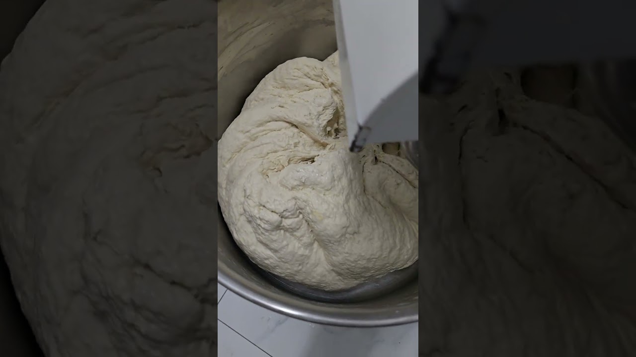 عجينة البيتزا الإيطالية الكلاسيك ترطيب 57 في المائة