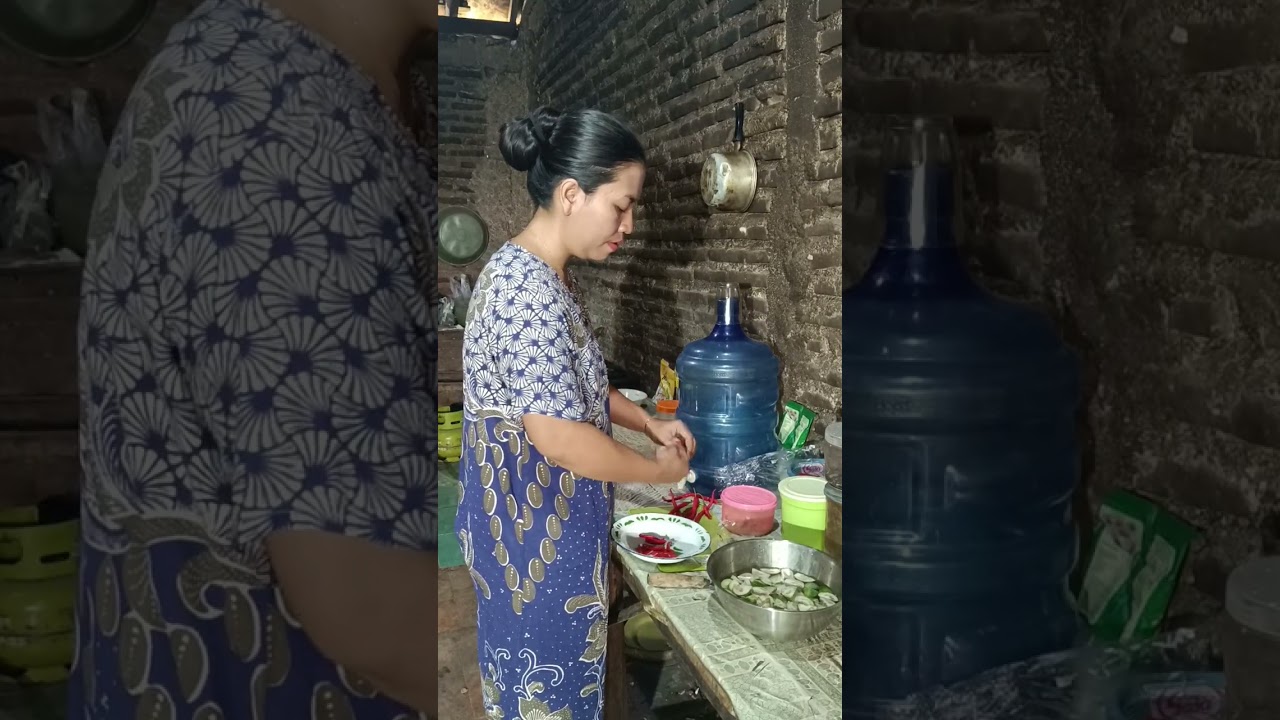 RUTINITAS SETIAP SORE EMAK2 TINGGAL DI DESA 