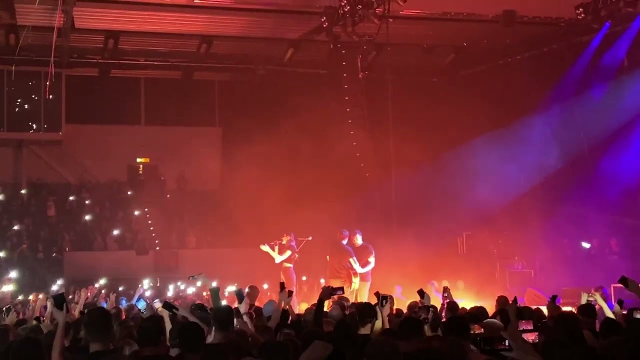 Madsen - So Cool Bist Du Nicht live in Hamburg Alsterdorfer Sporthalle (2023-12-21)