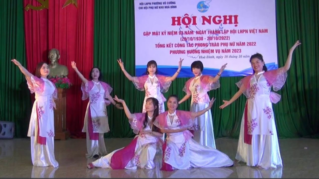 MÚA: HÁT VỀ PHỤ NỮ VIỆT NAM - BCH Chi hội Phụ Nữ Khu: Hòa đình, Võ cường, Bắc ninh.