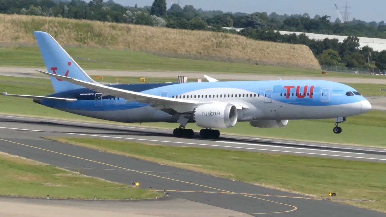 Planes at Birmingham Airport (BHX)