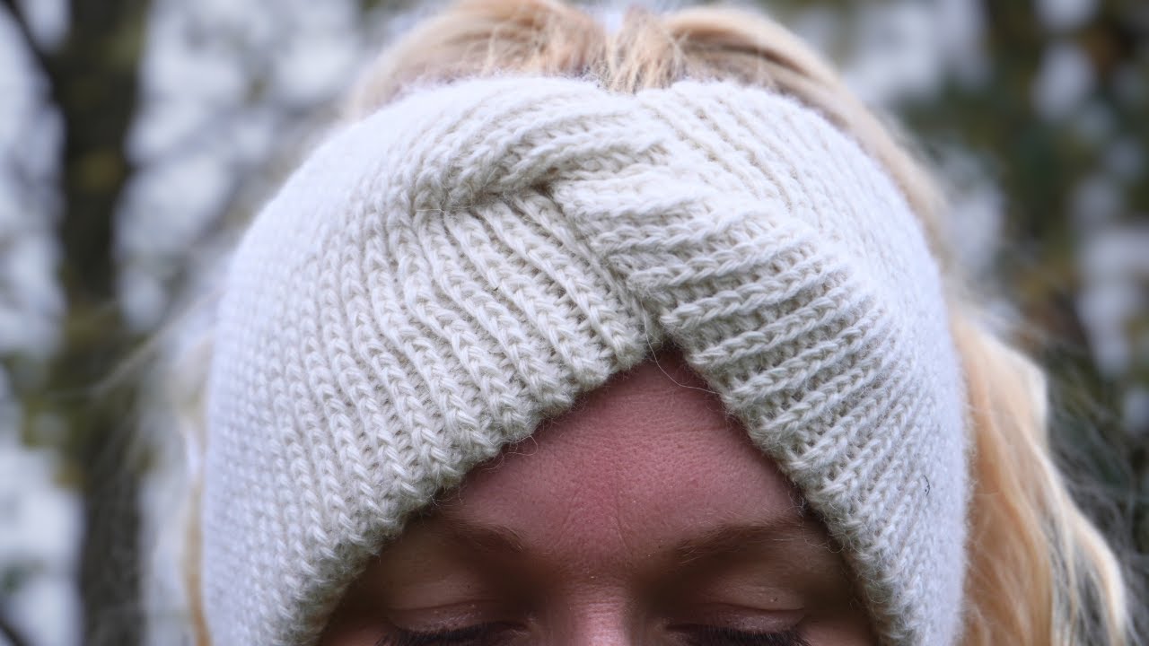 The SNOWFLAKE Headband | DOUBLE LAYERED Twisted Headband Crochet Tutorial