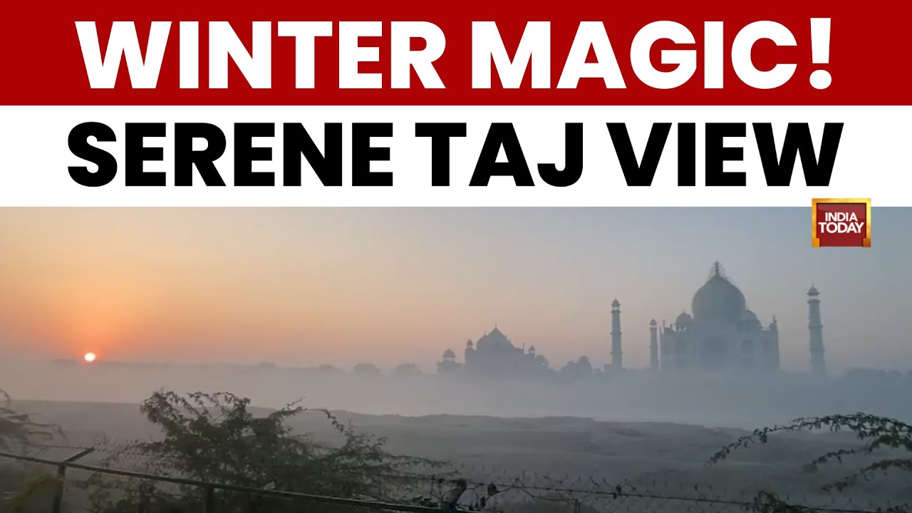 Winter Mist Envelops Taj Mahal in Agra, Visitors Admire Foggy Sunrise View | India Today News