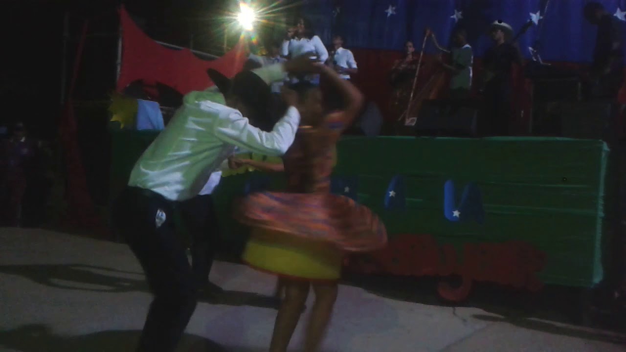 Yiset Tapia la Aguantaita y Senderos de Apure en Los Arangues 2017.