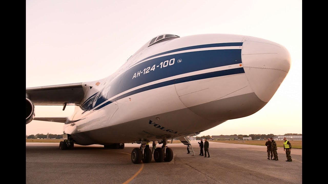 Dolazak MiG-ova! Doček Antonova 124 unutar ograde aerodroma Batajnica